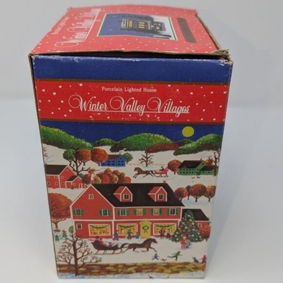 NEW VTG 1995 Winter Valley Villages Dollar General Store Porcelain Lighted House - Picture 14 of 15